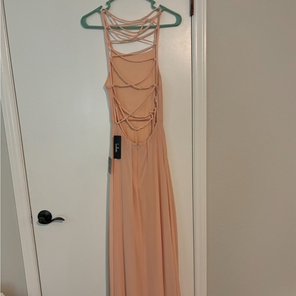 Lulus floor length lace-up back pink dress, brand new - Picture 1 of 3